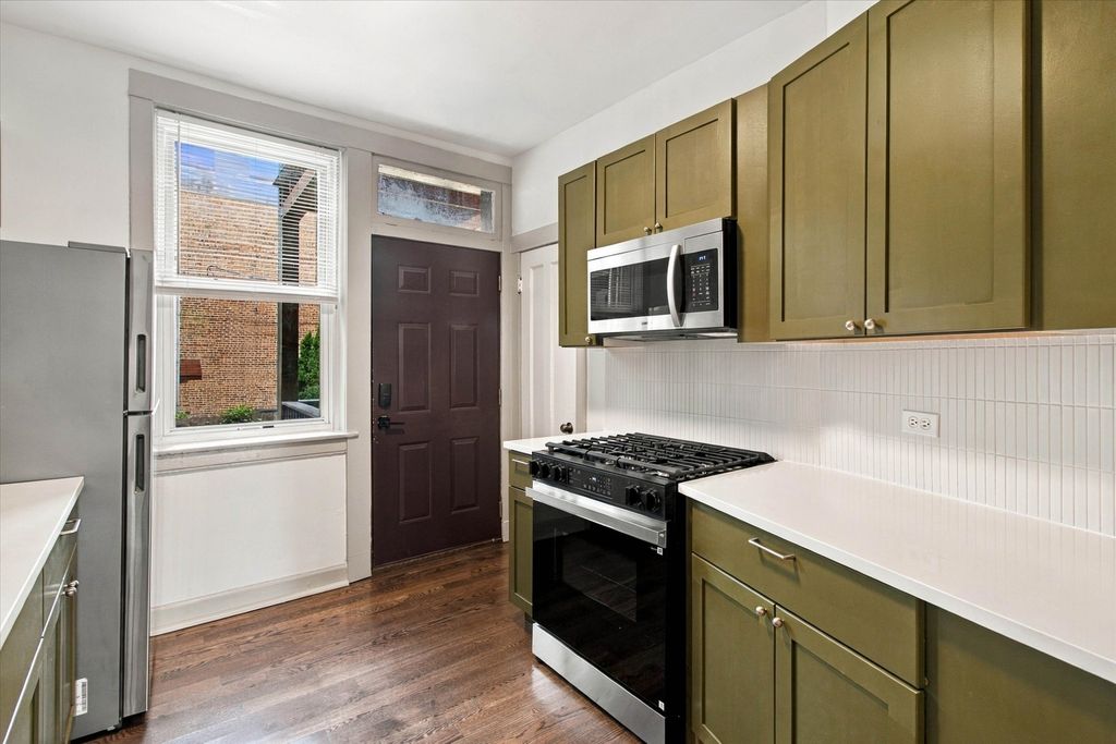 3618 W Ainslie Street 1W, Chicago, IL 60625 — photo 5