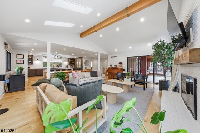 3 Wimple Way, Bridgewater Twp., NJ 08807