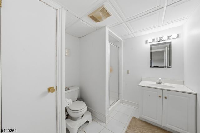 3 Wimple Way, Bridgewater Twp., NJ 08807