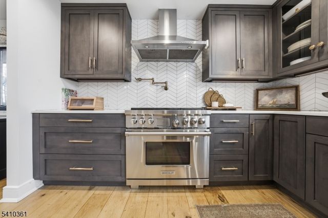 3 Wimple Way, Bridgewater Twp., NJ 08807