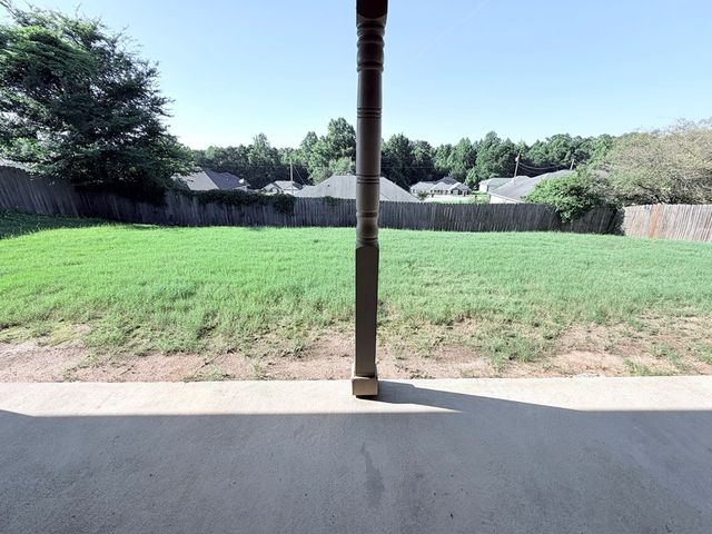 67 Redwood Drive, Phenix City, AL 36869