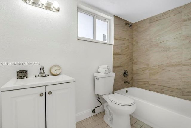 505 NW 177th Street 136, Miami Gardens, FL 33169