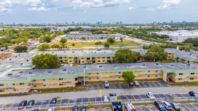 505 NW 177th Street 136, Miami Gardens, FL 33169