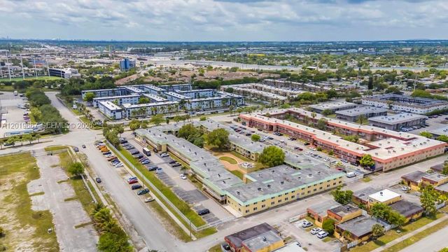 505 NW 177th Street 136, Miami Gardens, FL 33169
