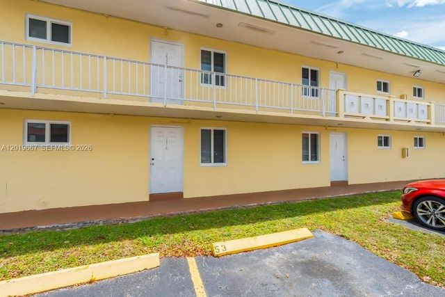 505 NW 177th Street 136, Miami Gardens, FL 33169