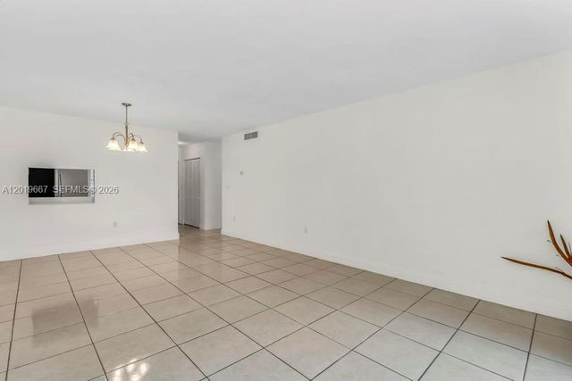 505 NW 177th Street 136, Miami Gardens, FL 33169