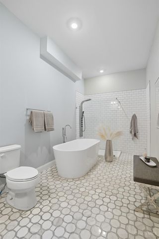 2241 Loth Street, Cincinnati, OH 45219