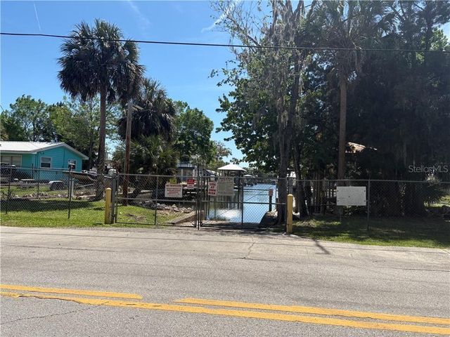 1325 NW 19TH STREET, Crystal River, FL 34428