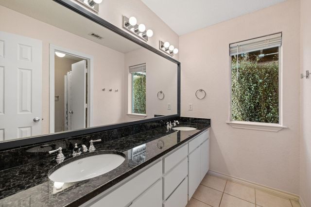 1517 Wild Cat HOLW, West Lake Hills, TX 78746