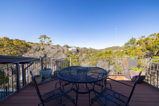 1517 Wild Cat HOLW, West Lake Hills, TX 78746