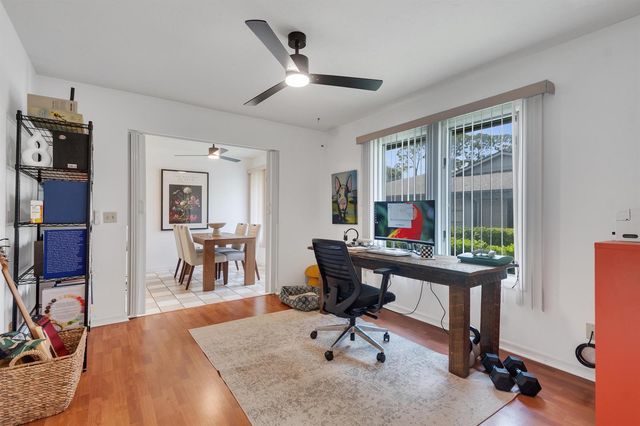 646 CENTRE SW 102, Vero Beach, FL 32962