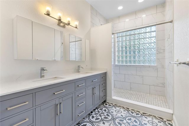 704 GRAPE AVENUE, St Cloud, FL 34769