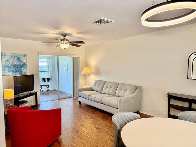 2221 ORANGE BLOSSOM LANE, Bradenton, FL 34207