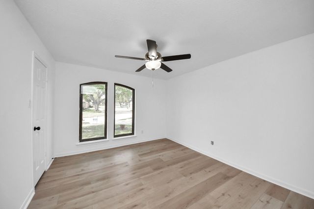 9014 Arcidian Forest Drive, Houston, TX 77088