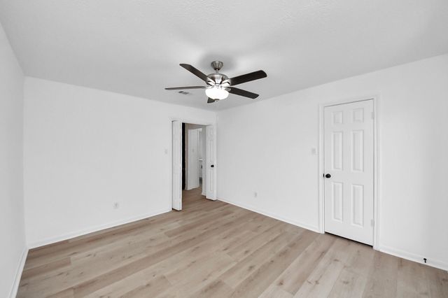 9014 Arcidian Forest Drive, Houston, TX 77088