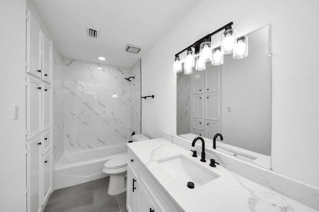 9014 Arcidian Forest Drive, Houston, TX 77088