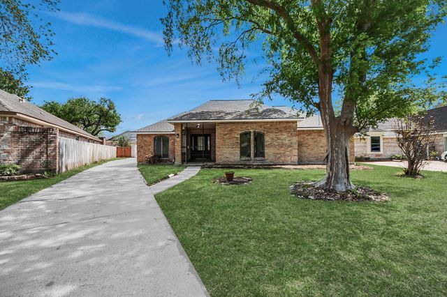 9014 Arcidian Forest Drive, Houston, TX 77088