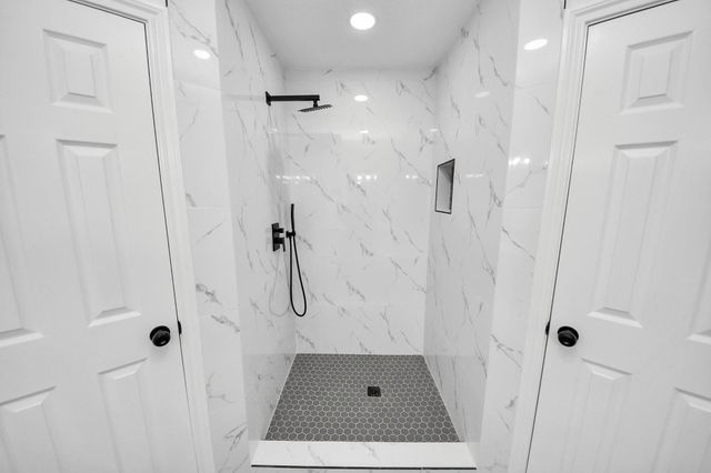 9014 Arcidian Forest Drive, Houston, TX 77088