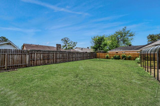 9014 Arcidian Forest Drive, Houston, TX 77088