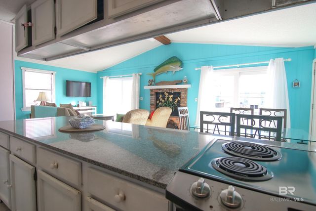 1292 W Beach Boulevard, Gulf Shores, AL 36542