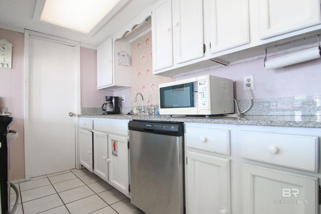 1292 W Beach Boulevard, Gulf Shores, AL 36542