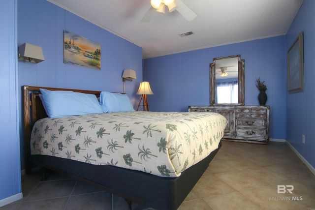 1292 W Beach Boulevard, Gulf Shores, AL 36542