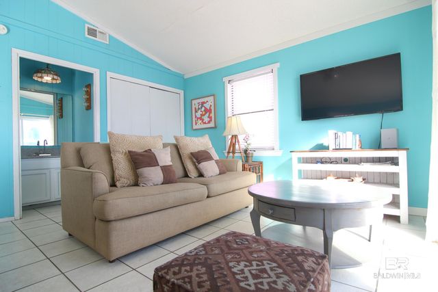 1292 W Beach Boulevard, Gulf Shores, AL 36542