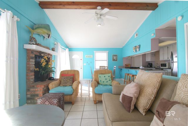 1292 W Beach Boulevard, Gulf Shores, AL 36542