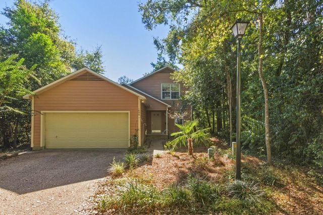 1699 Silverwood Drive, Tallahassee, FL 32301