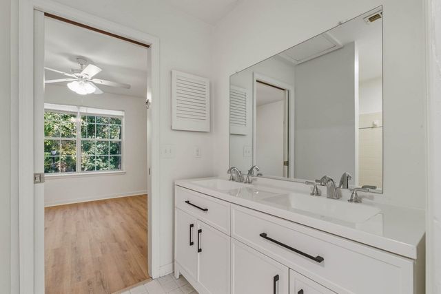 1699 Silverwood Drive, Tallahassee, FL 32301