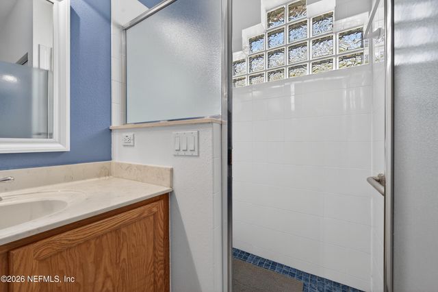 141 W WATERSIDE Parkway, Palm Coast, FL 32137