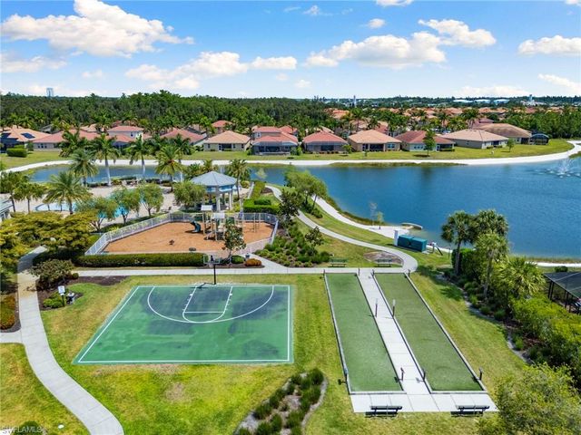 3215 Birchin LN, Fort Myers, FL 33916