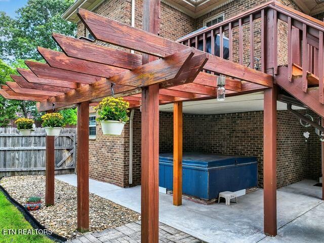 1086 St Ives Court, Morristown, TN 37814