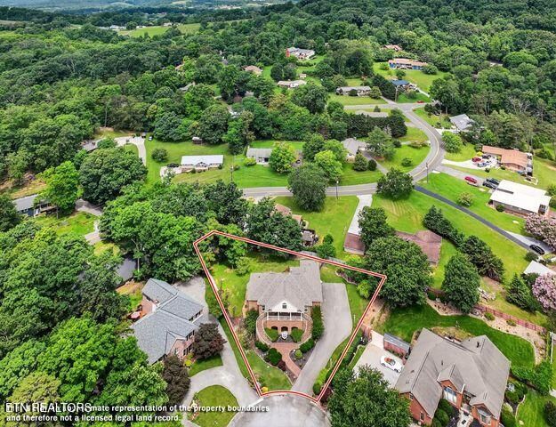 1086 St Ives Court, Morristown, TN 37814