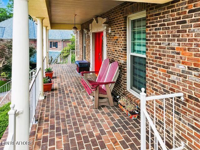 1086 St Ives Court, Morristown, TN 37814