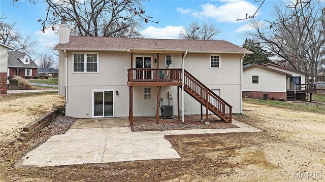 208 Yorktown Drive, Collinsville, IL 62234