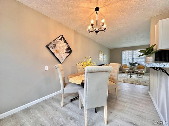 208 Yorktown Drive, Collinsville, IL 62234