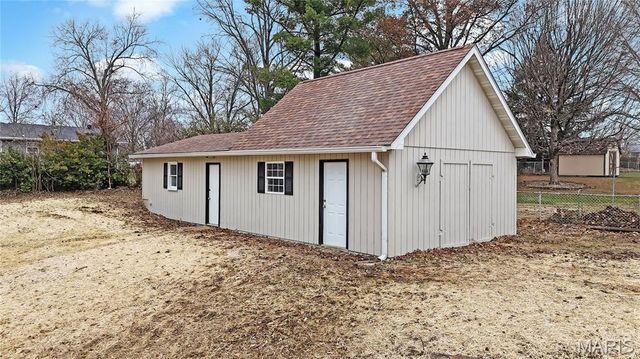 208 Yorktown Drive, Collinsville, IL 62234