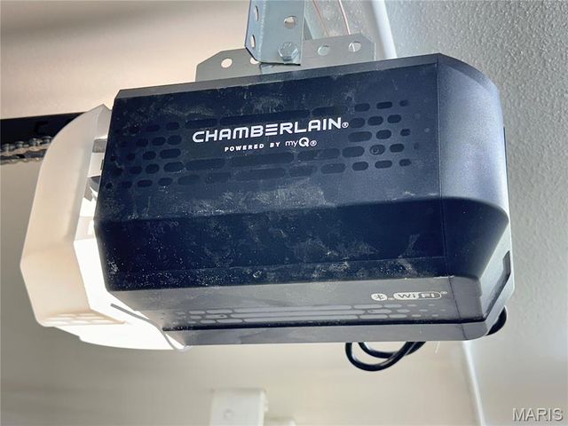 208 Yorktown Drive, Collinsville, IL 62234