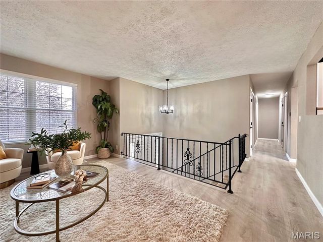 208 Yorktown Drive, Collinsville, IL 62234