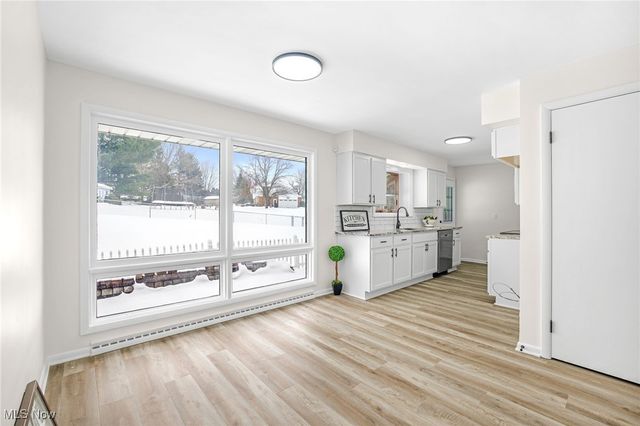 8736 Easy Street NW, Massillon, OH 44646