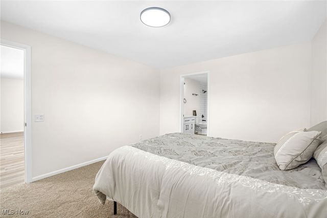 8736 Easy Street NW, Massillon, OH 44646