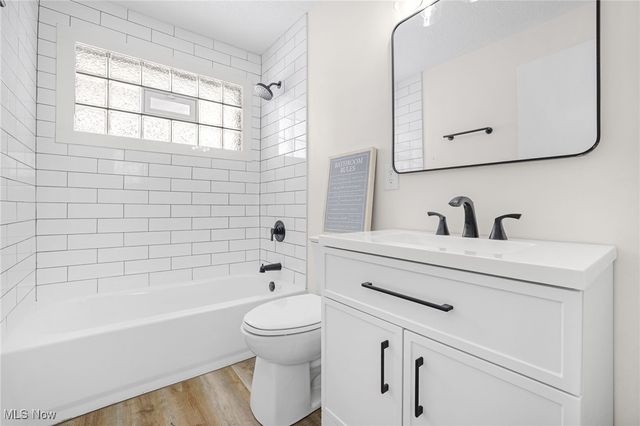 8736 Easy Street NW, Massillon, OH 44646