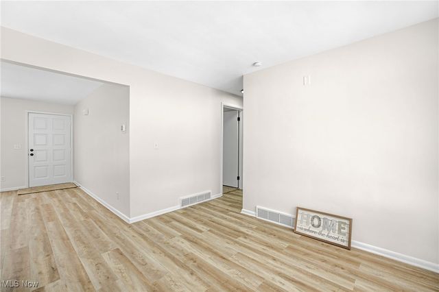 8736 Easy Street NW, Massillon, OH 44646