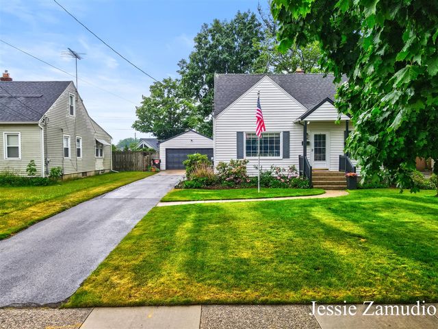 860 40th Street, Wyoming, MI 49509