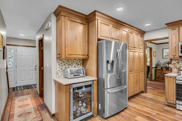 9300 Bodford Drive, West Chester, OH 45069
