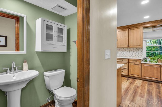 9300 Bodford Drive, West Chester, OH 45069