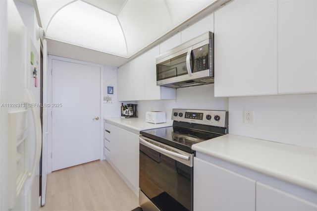 4900 N Ocean Blvd 1619, Lauderdale By The Sea, FL 33308