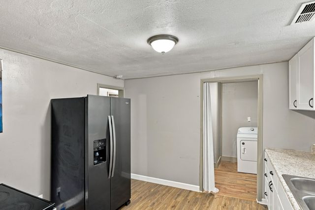 710 COOK AVE, Columbia, MO 65203