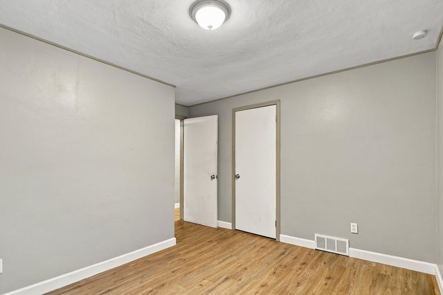 710 COOK AVE, Columbia, MO 65203
